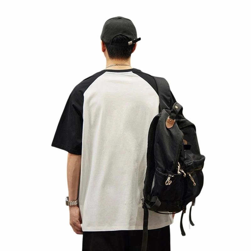 KM T