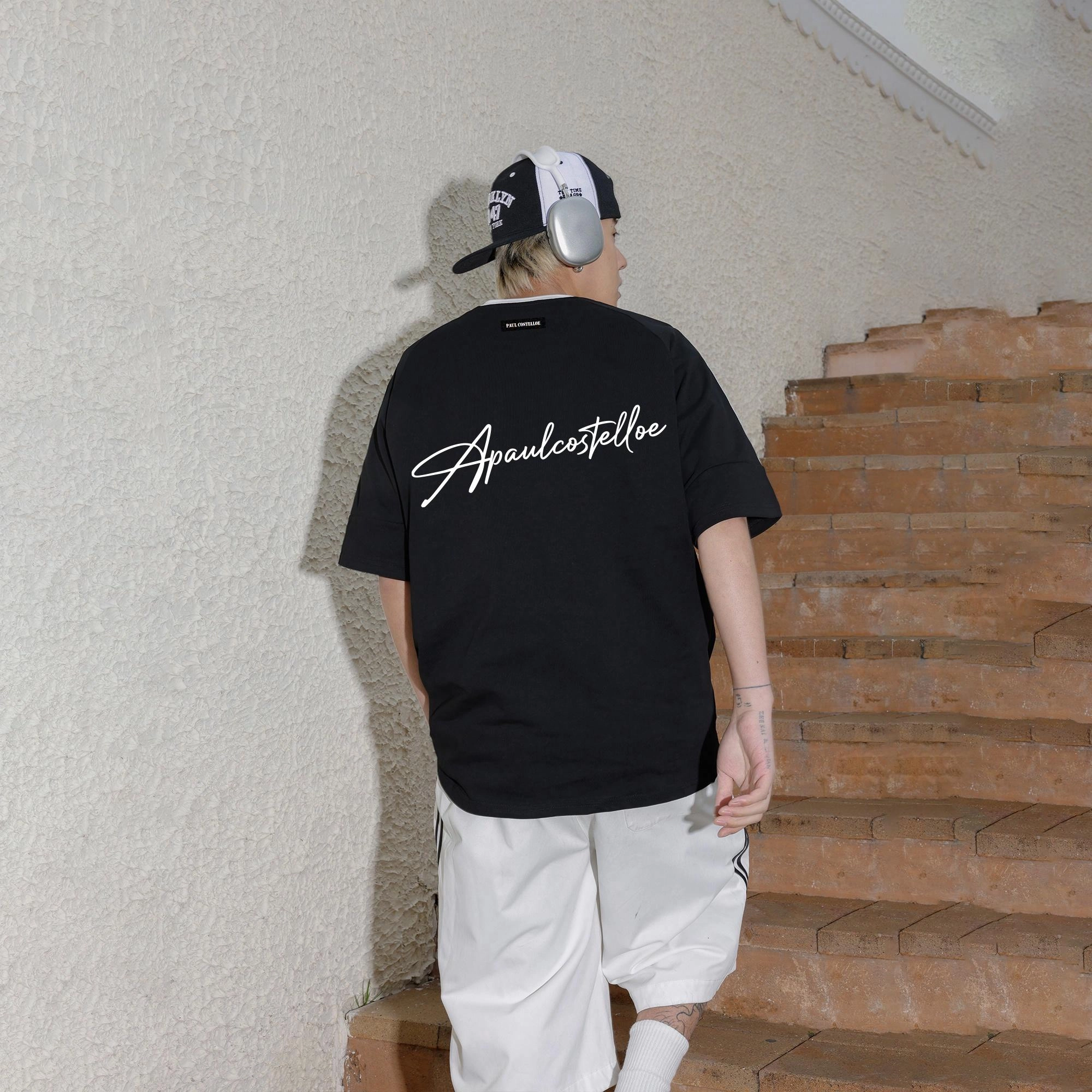PAUL COSTELLOE logoT