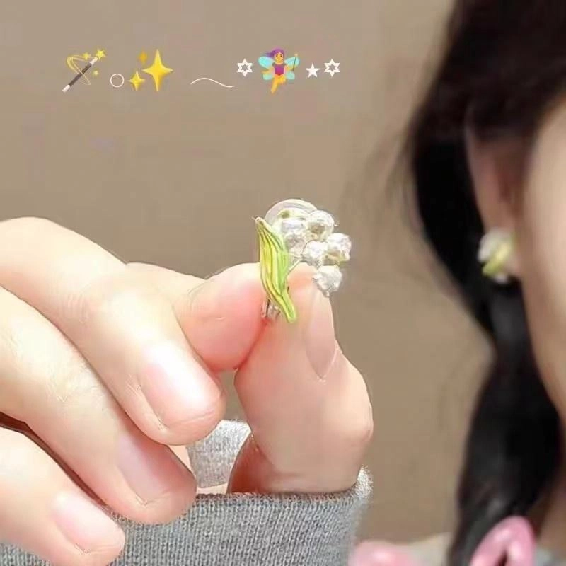 素 春意盎然 童话感森系元气花卉多巴胺小众设计感耳夹无耳洞 合金 耳钉 女款