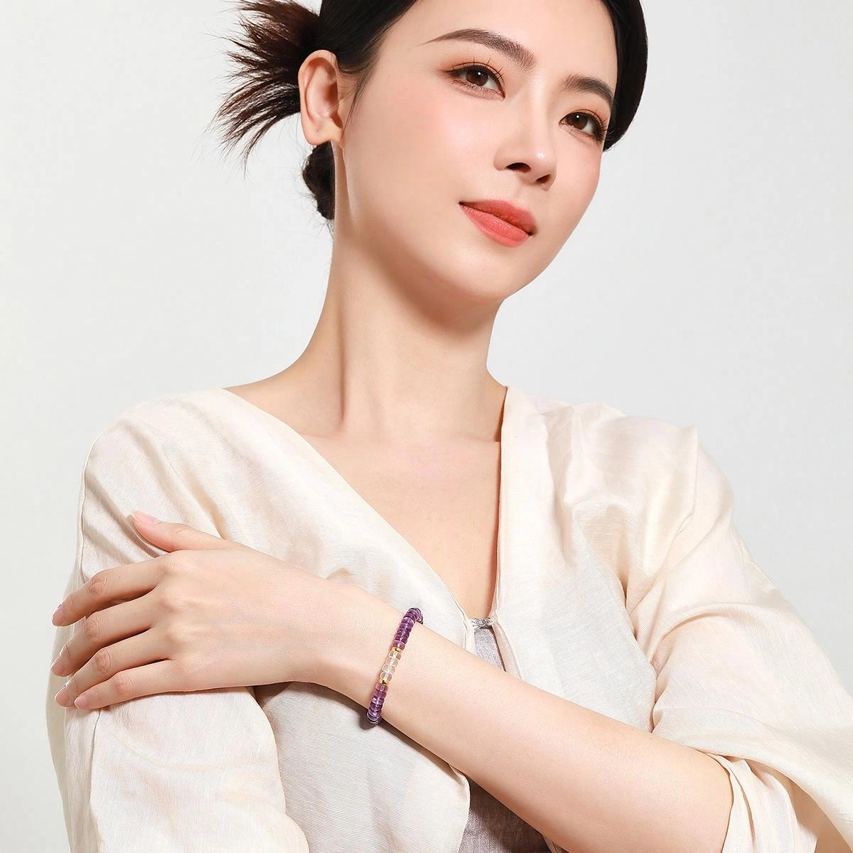梦金园 【紫气东来】好运学业有成招财 珠事顺利 精致时尚小众个性#好运 水晶 玉石手串 女款