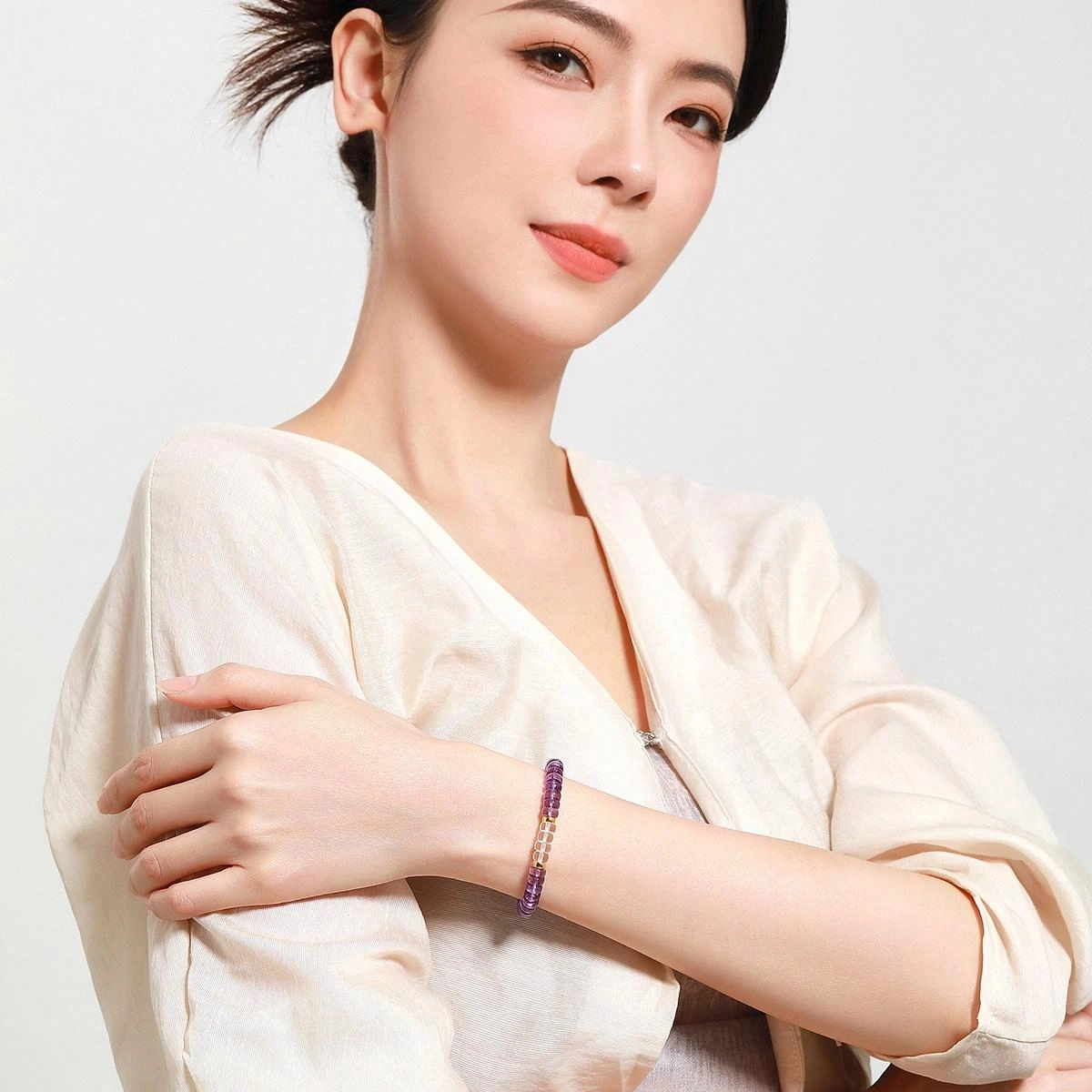 梦金园 【紫气东来】好运学业有成招财 珠事顺利 精致时尚小众个性#好运 水晶 玉石手串 女款