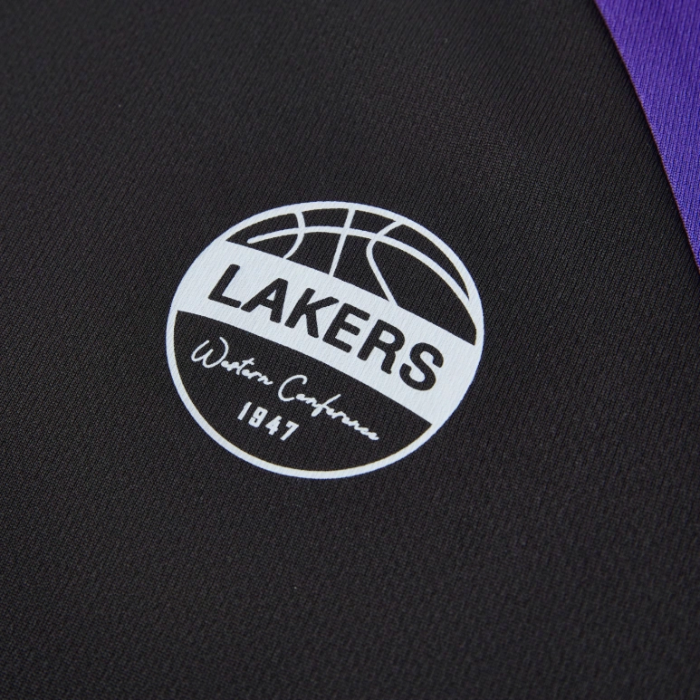 NBA T