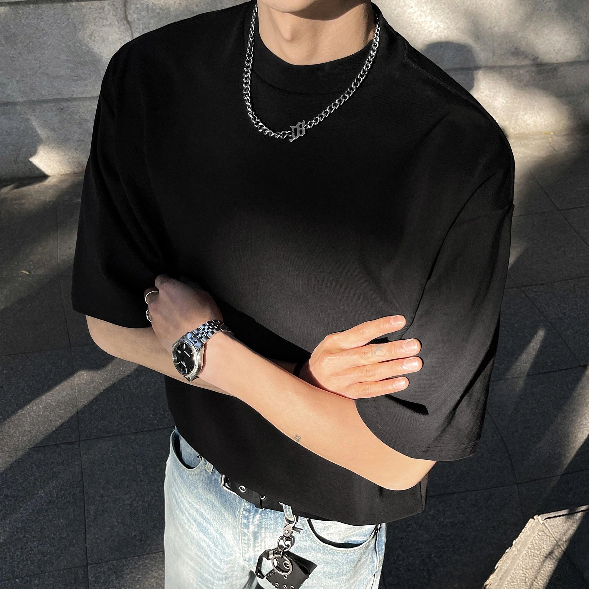 URBAN AUTHENTIC T