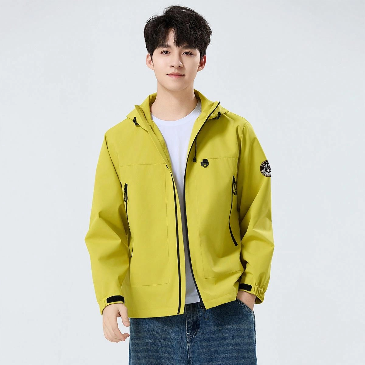 BLANC ECLARE Logo
