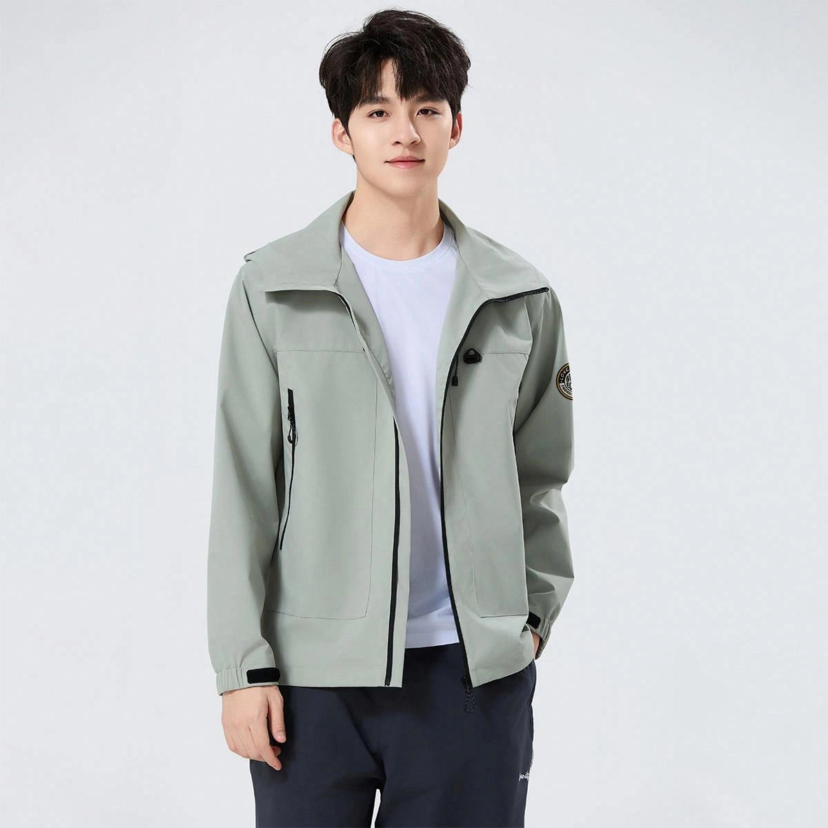 BLANC ECLARE Logo