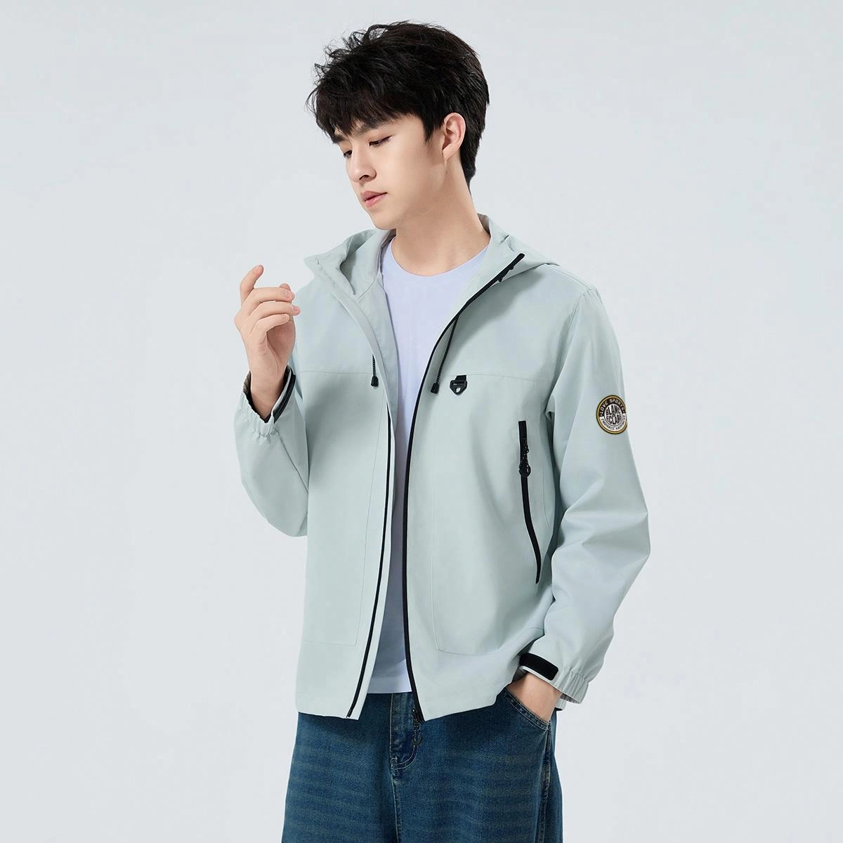 BLANC ECLARE Logo