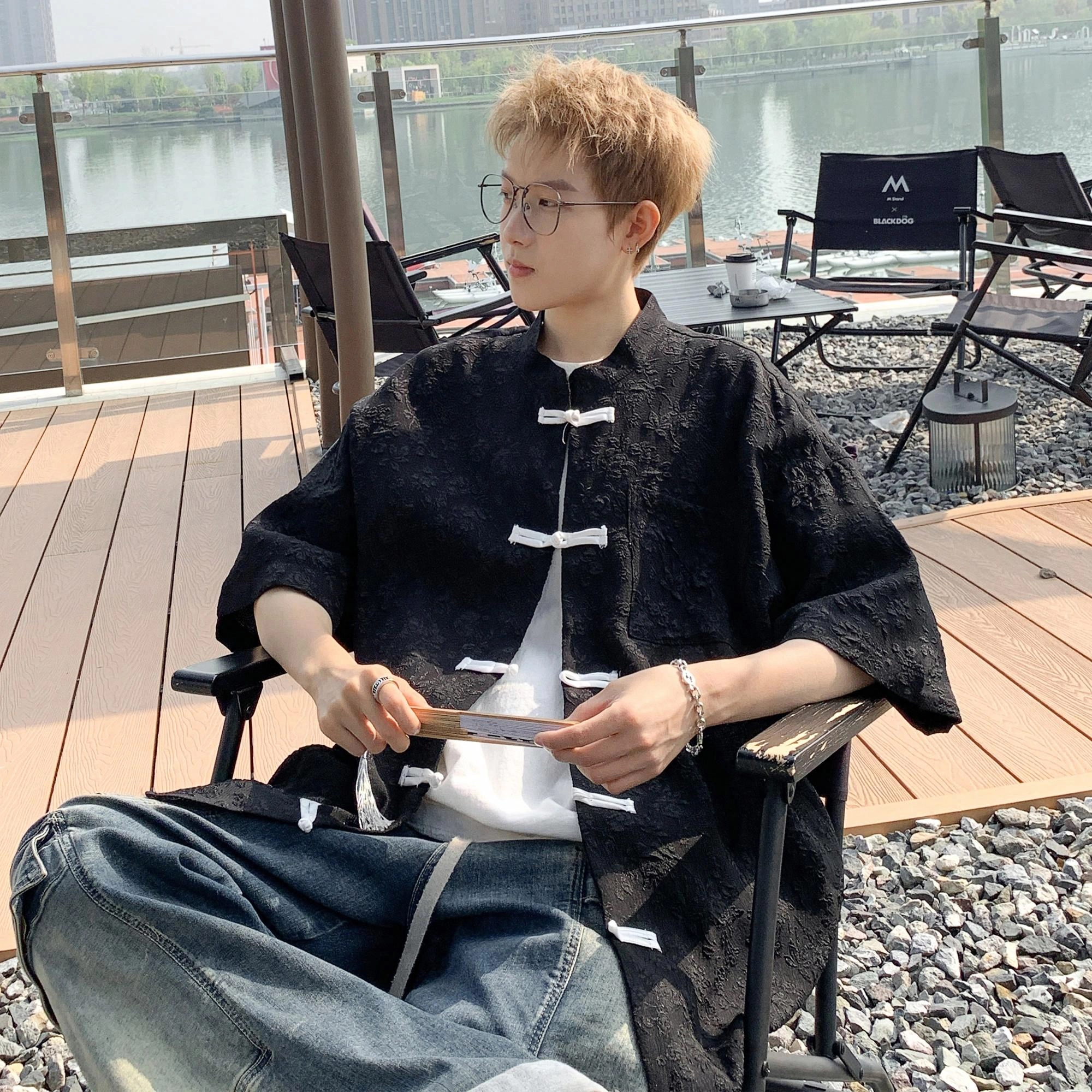 Fakeyoung