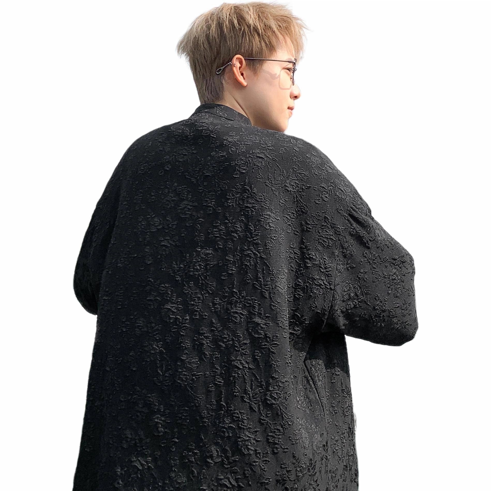 Fakeyoung