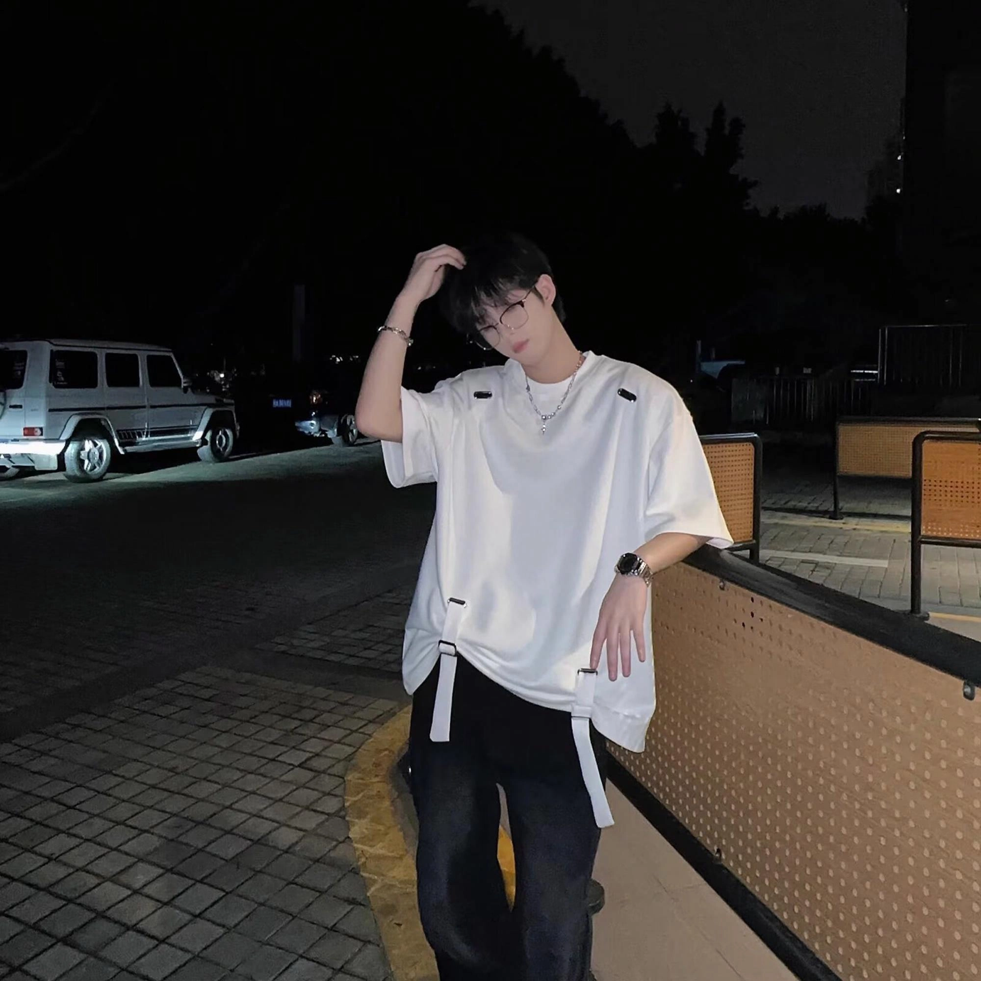 Fakeyoung T