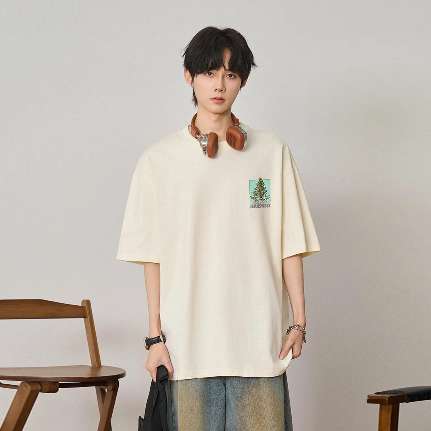 JEANSWEST T