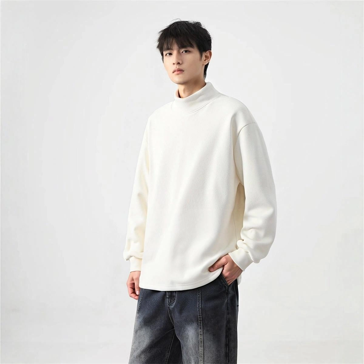 Double dealer T