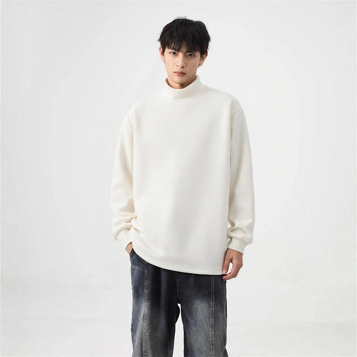 Double dealer T