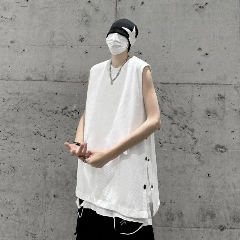 Fakeyoung