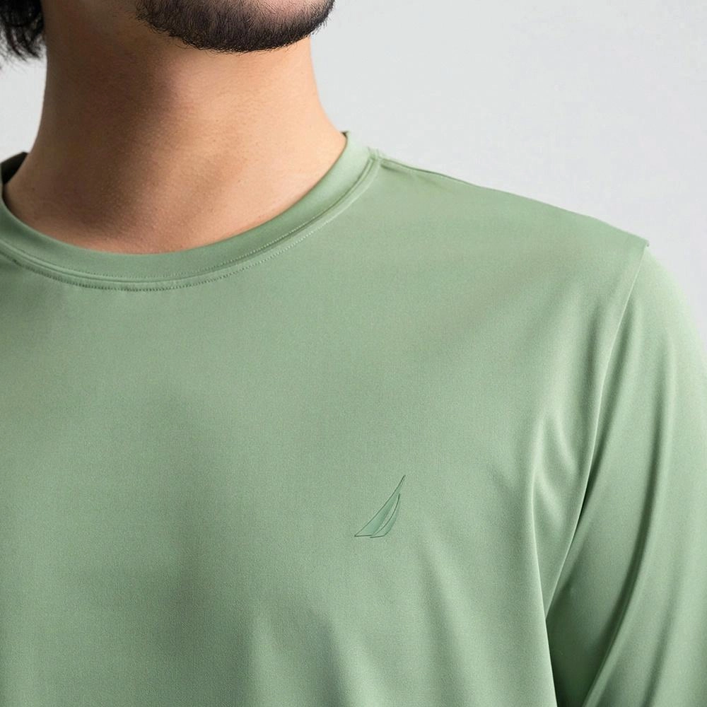 NAUTICA T