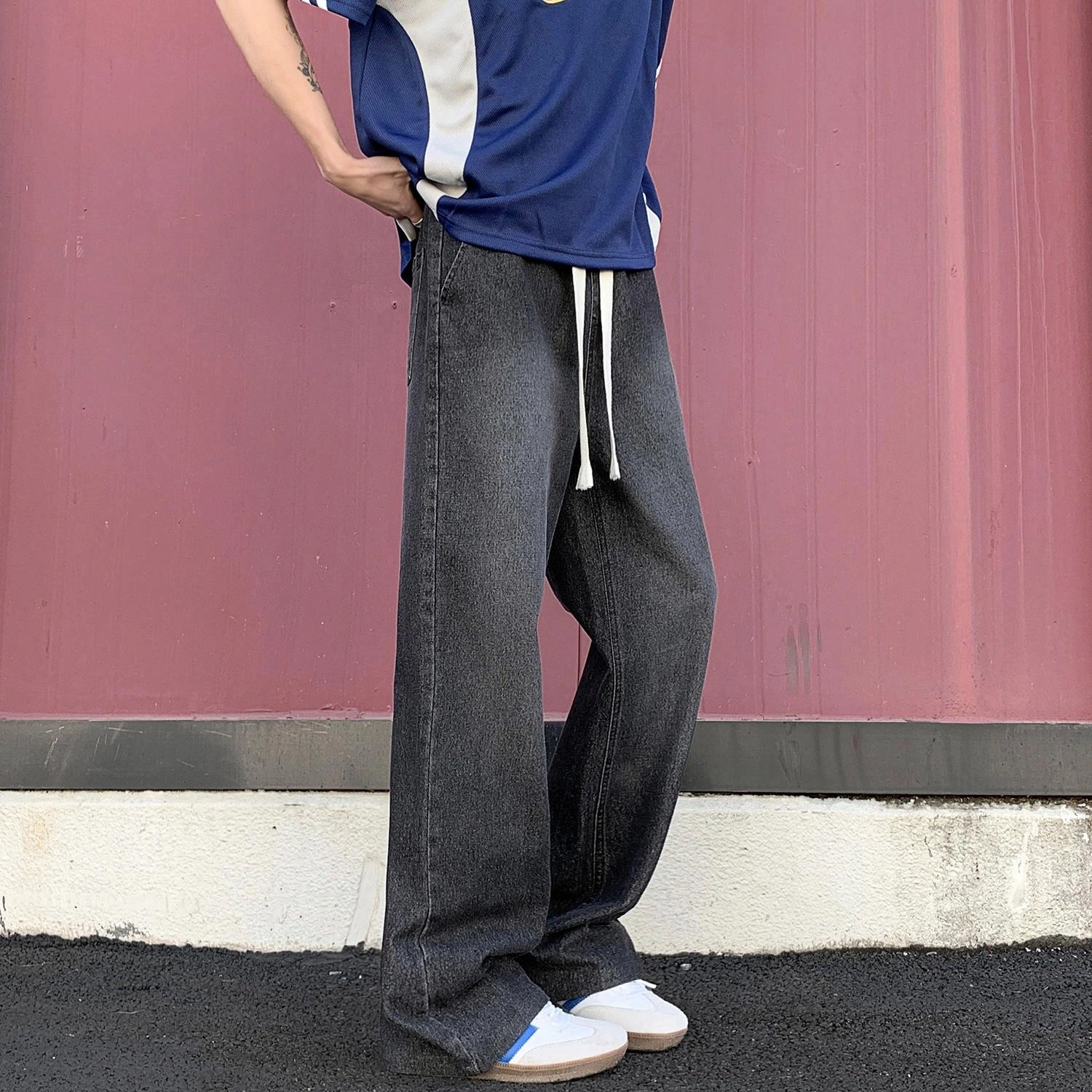 JEANSWEST