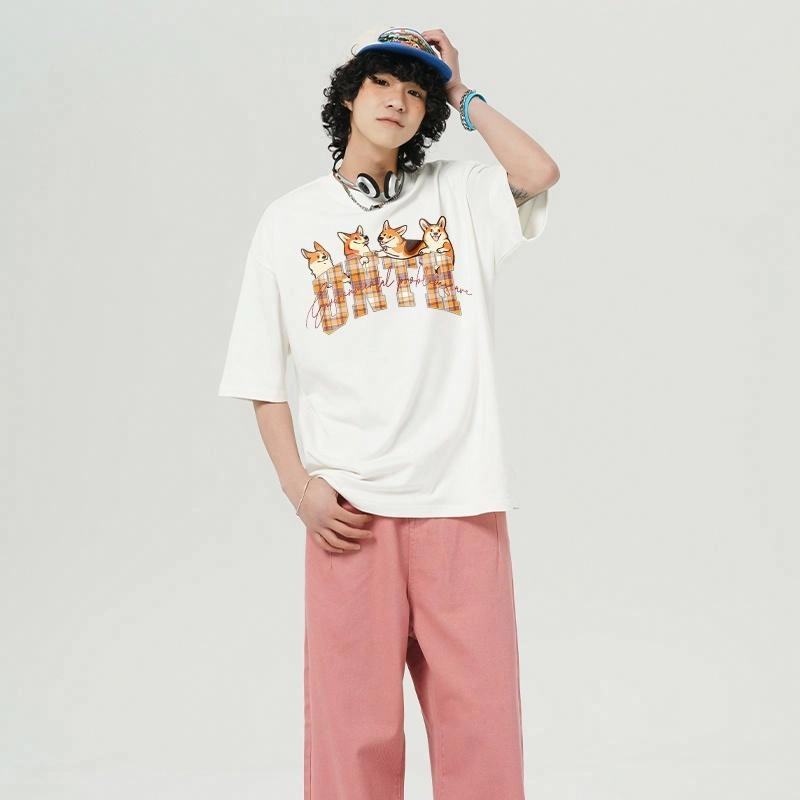 UNthemed T