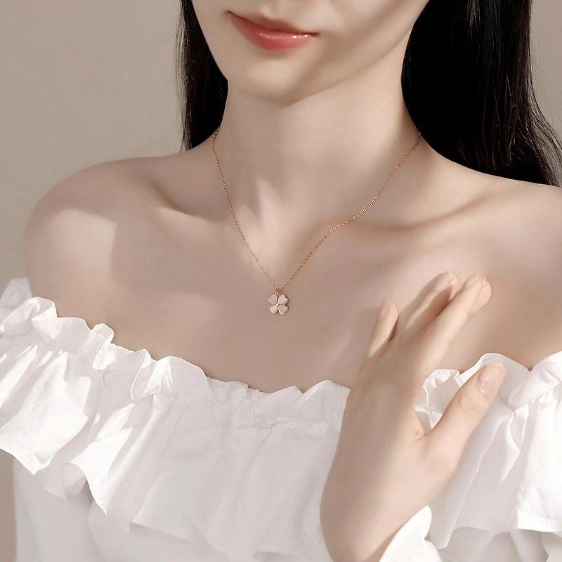 S925