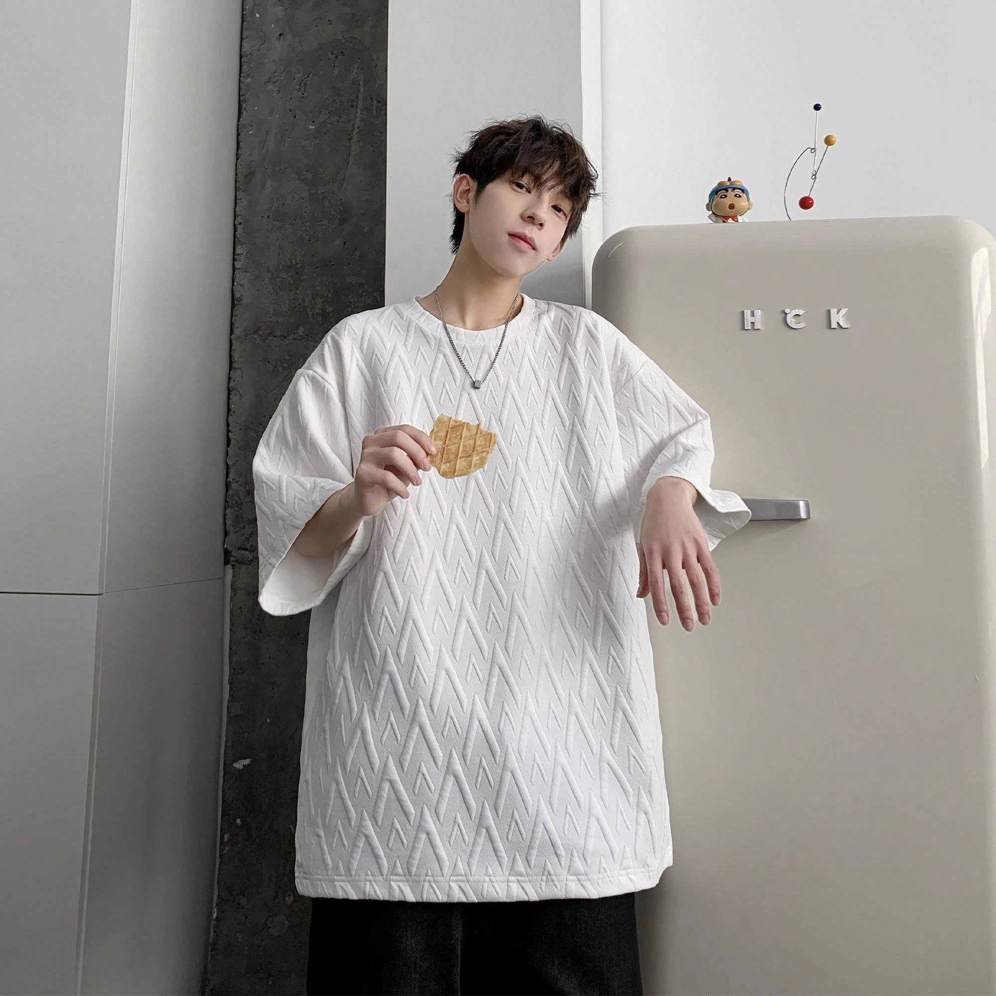 Fakeyoung T