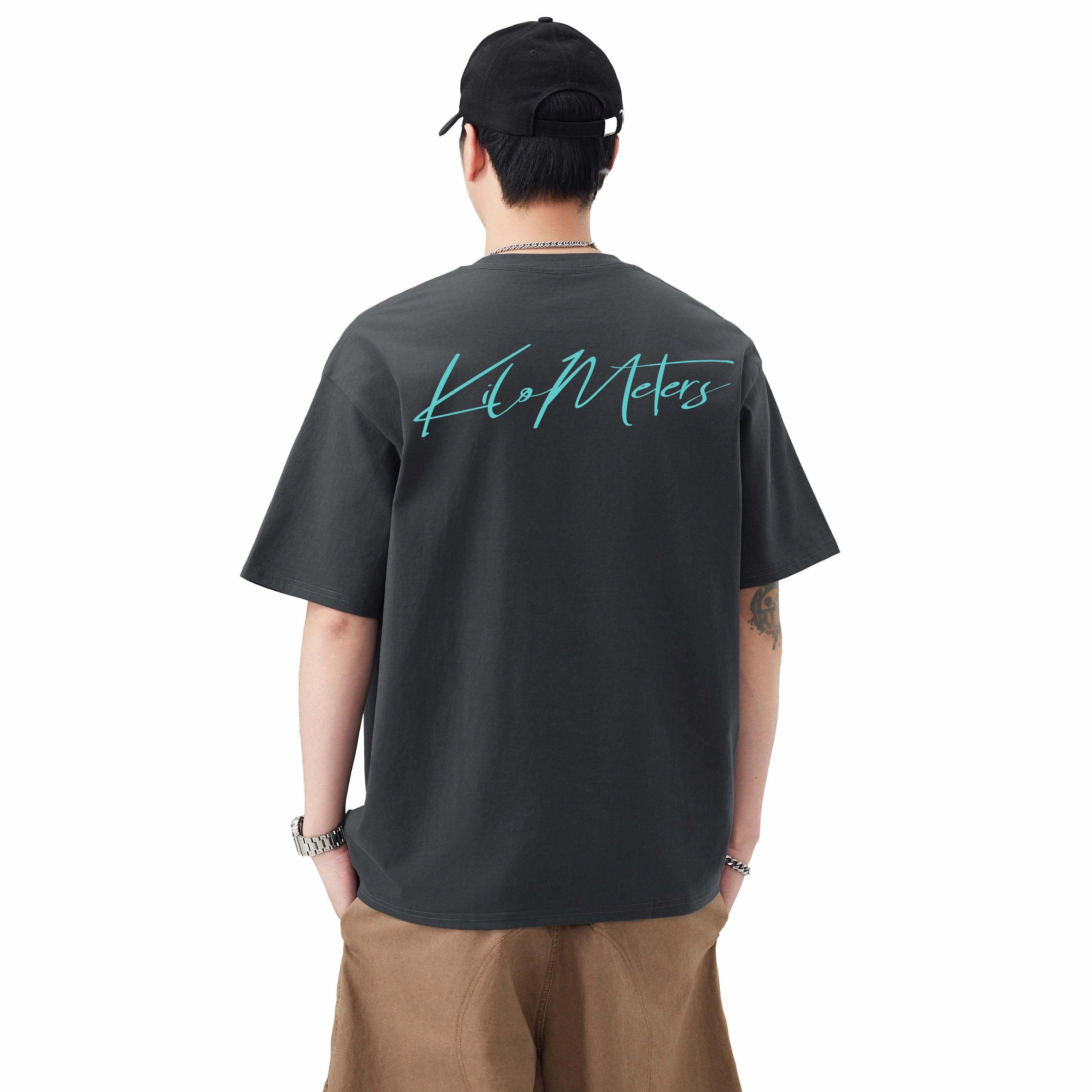 KM T