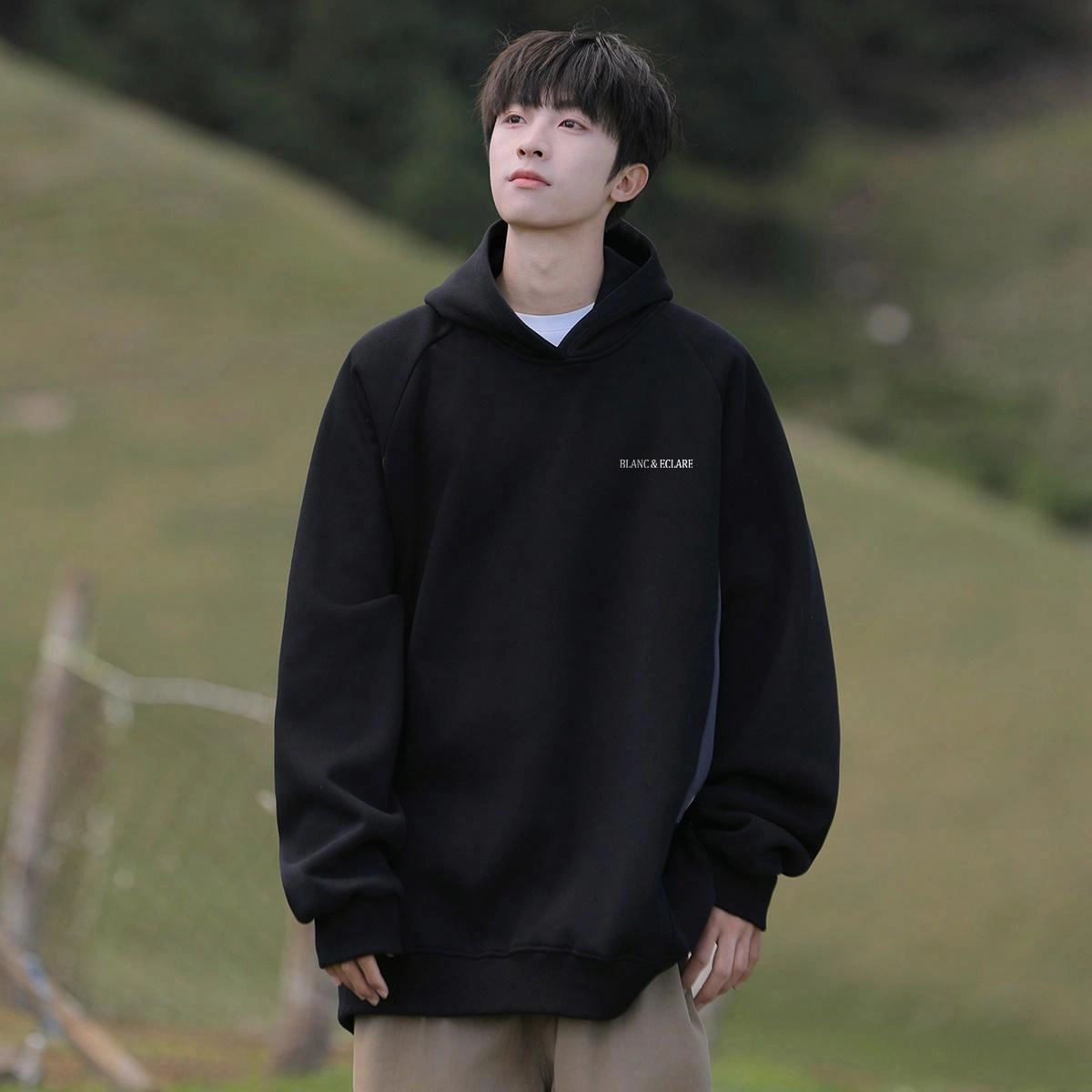 BLANC ECLARE Logo