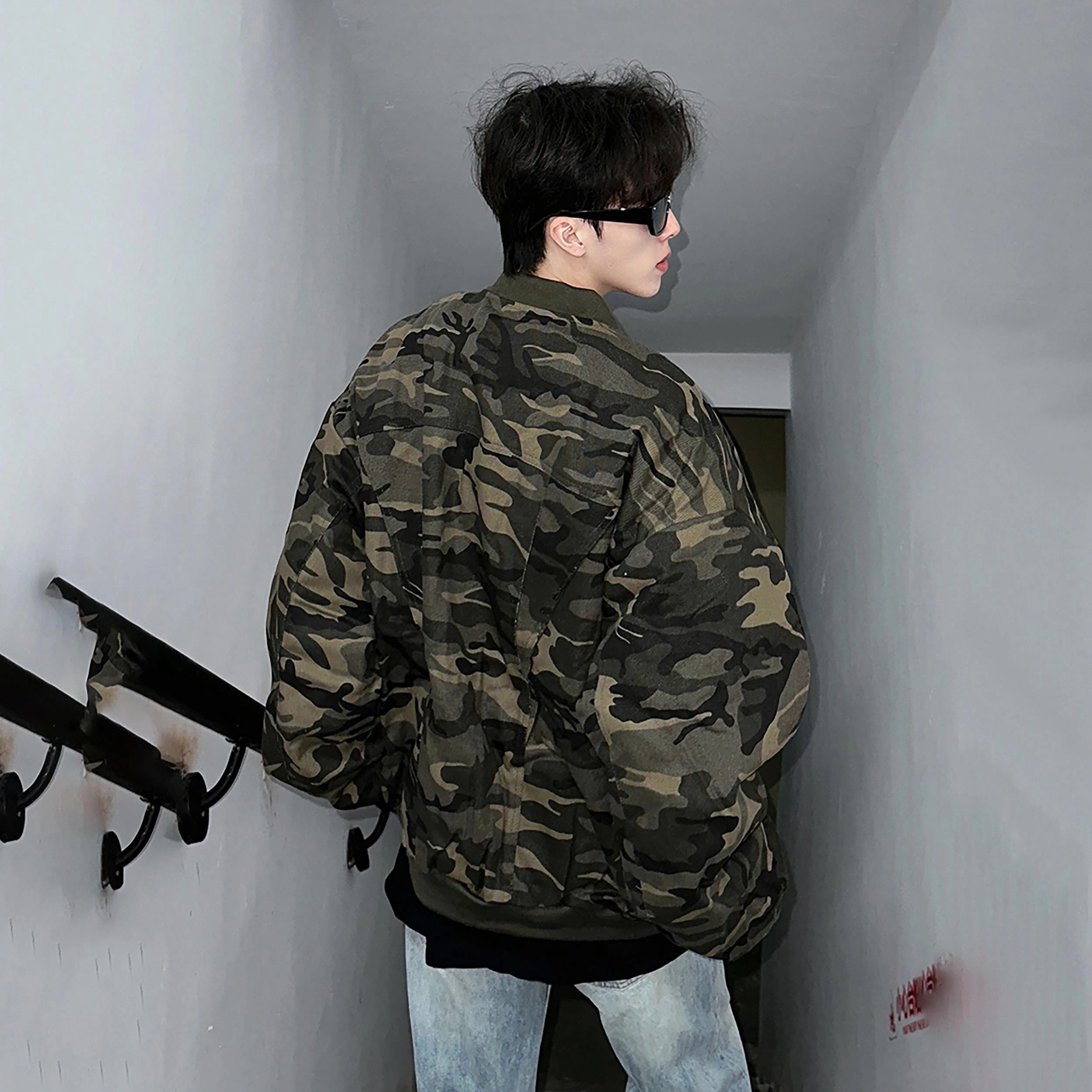 WKOOG bomber