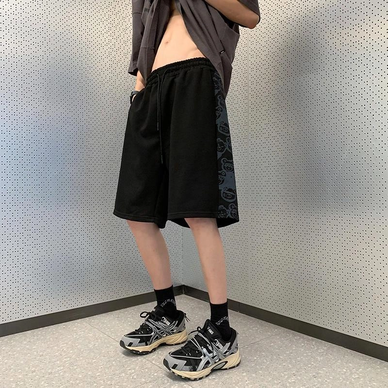 UNthemed