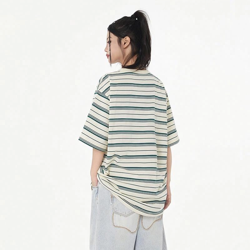 URBAN AUTHENTIC T