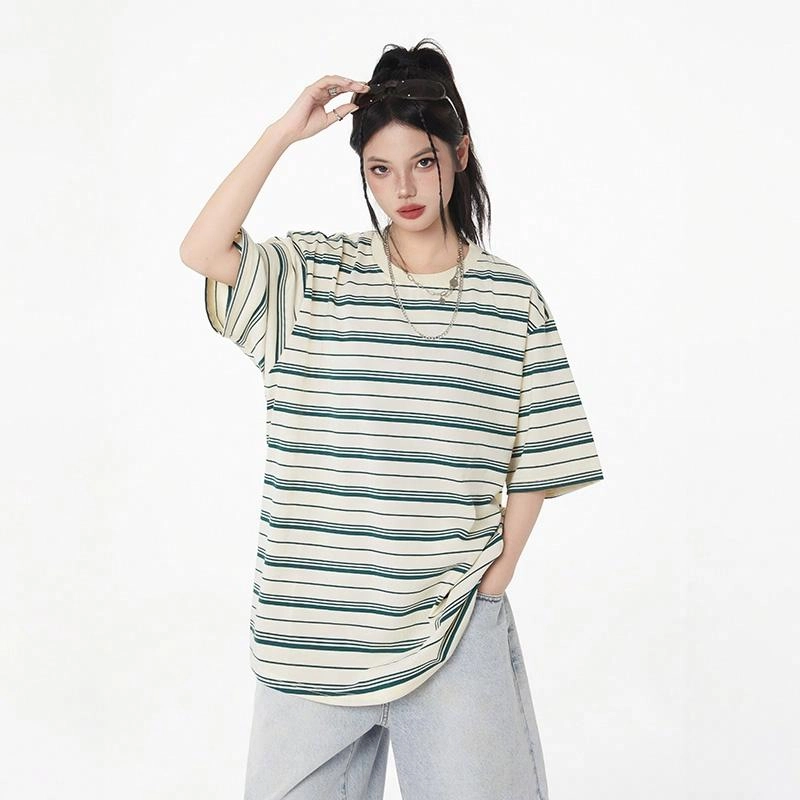 URBAN AUTHENTIC T