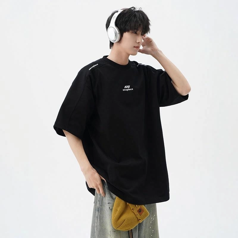 MONTVOO 7AT
