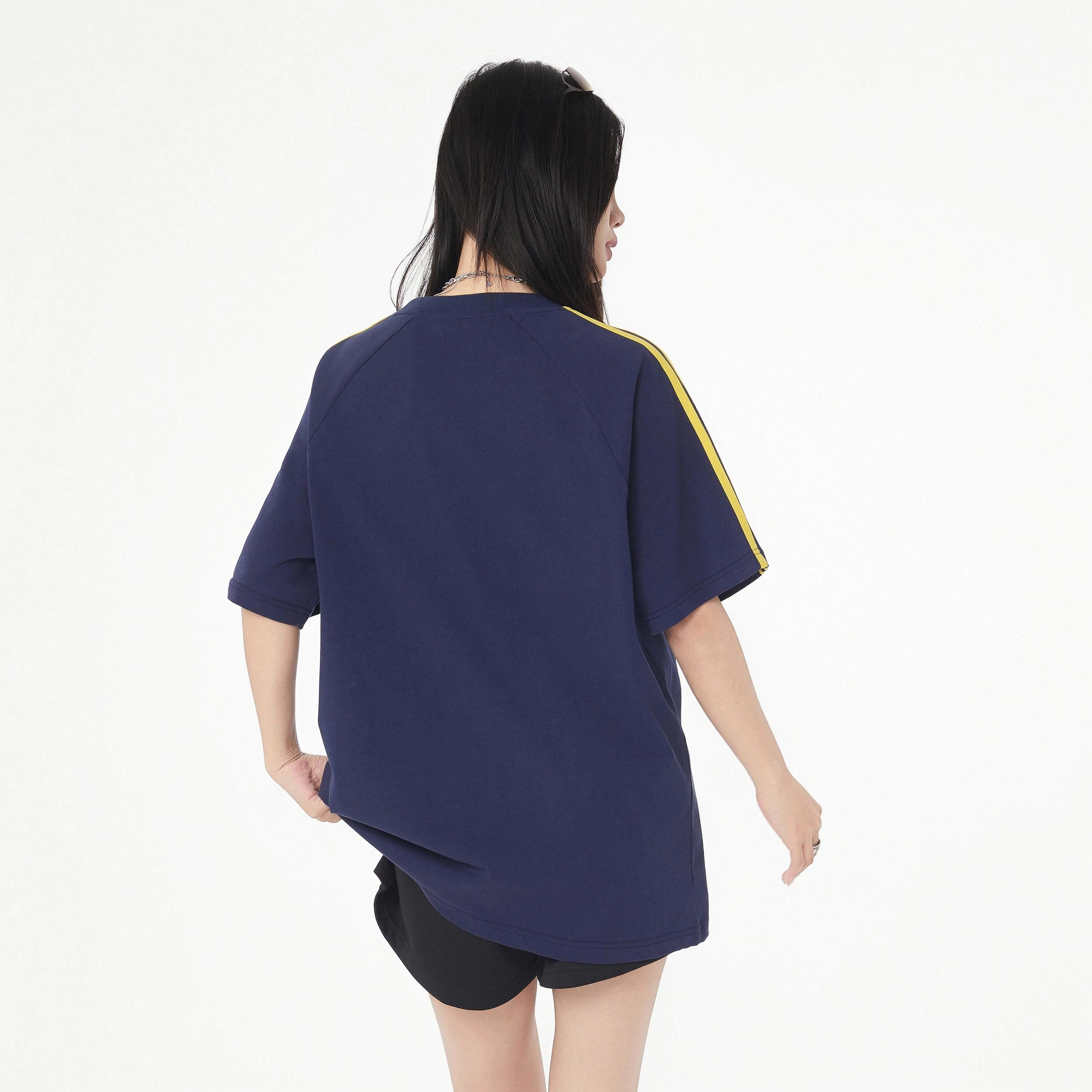 URBAN AUTHENTIC T