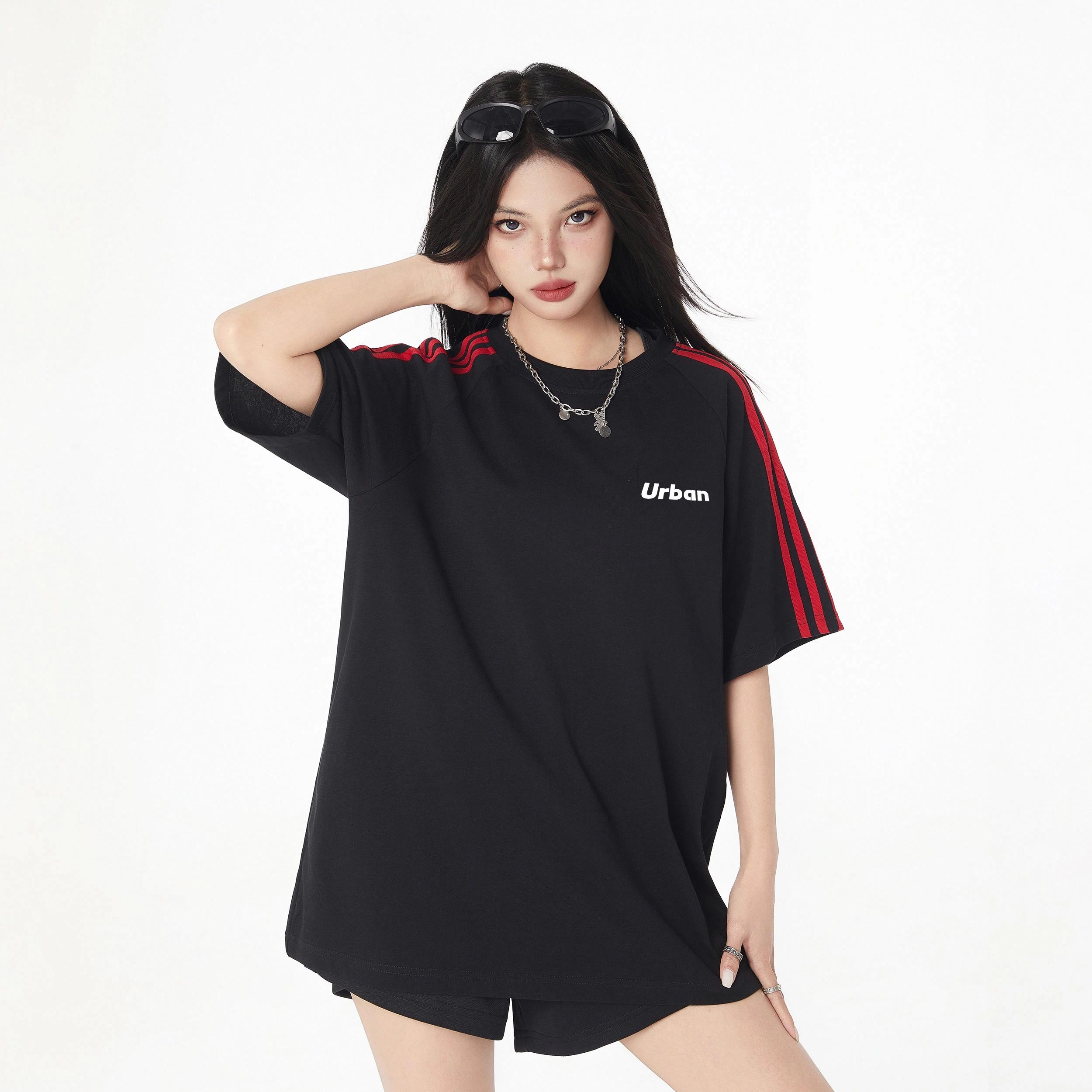 URBAN AUTHENTIC T