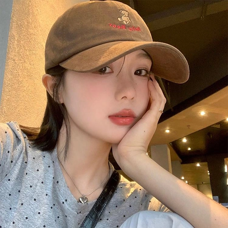 浪莎 可爱卡通小熊刺绣甜美可爱时尚百搭宽檐软顶学生大头围显脸小防晒遮阳 棉 鸭舌帽 男女同款情侣款