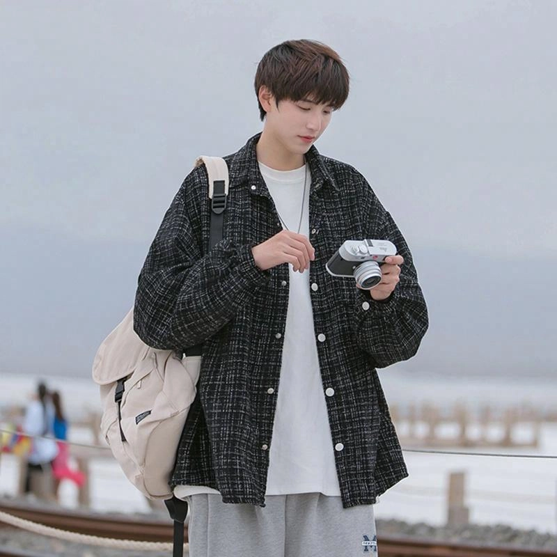 NEAR HERE ins