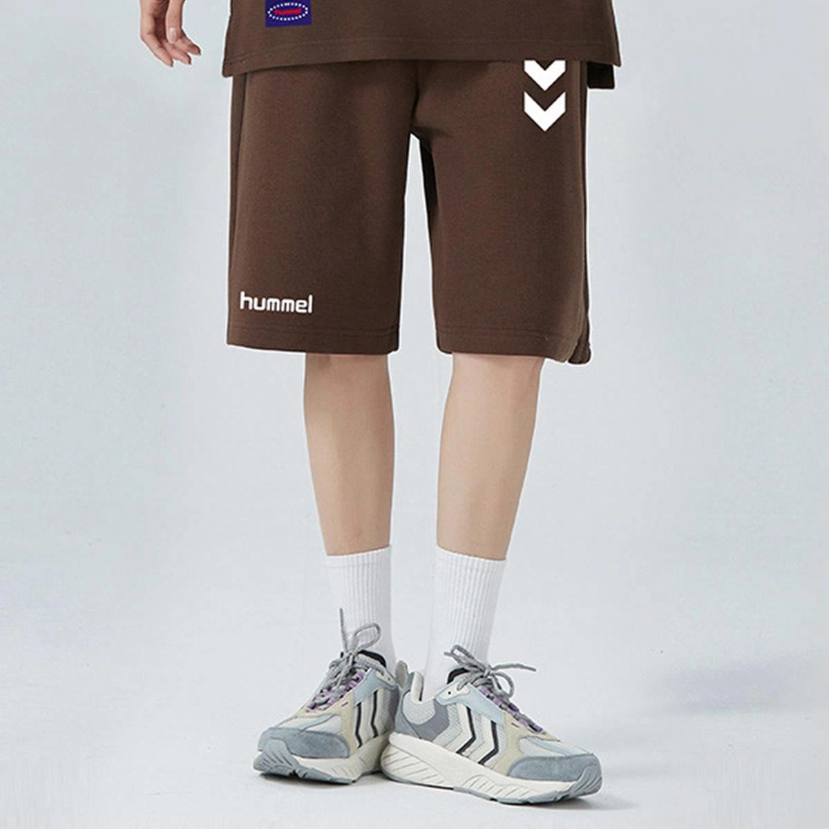 hummel LOGO