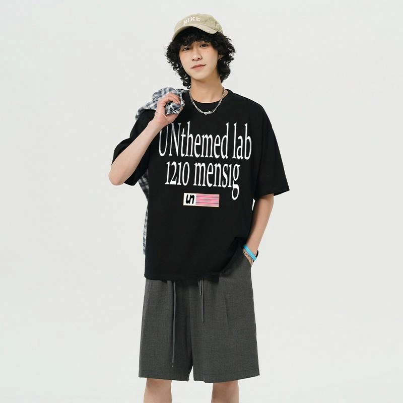 UNthemed T