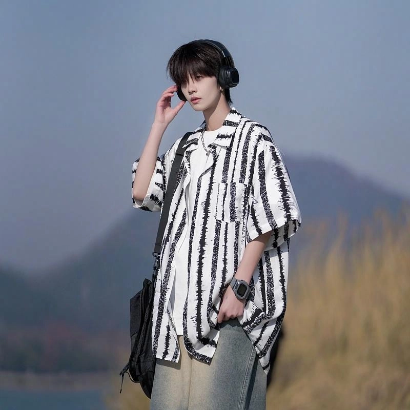 Fakeyoung