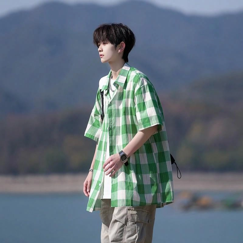Fakeyoung
