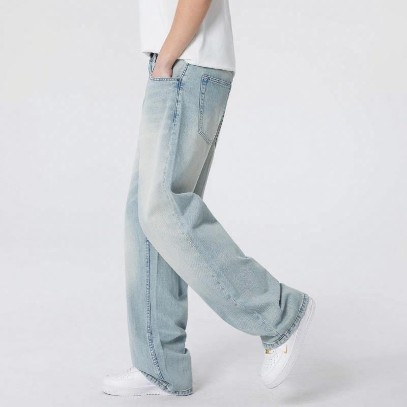 Lee Cooper