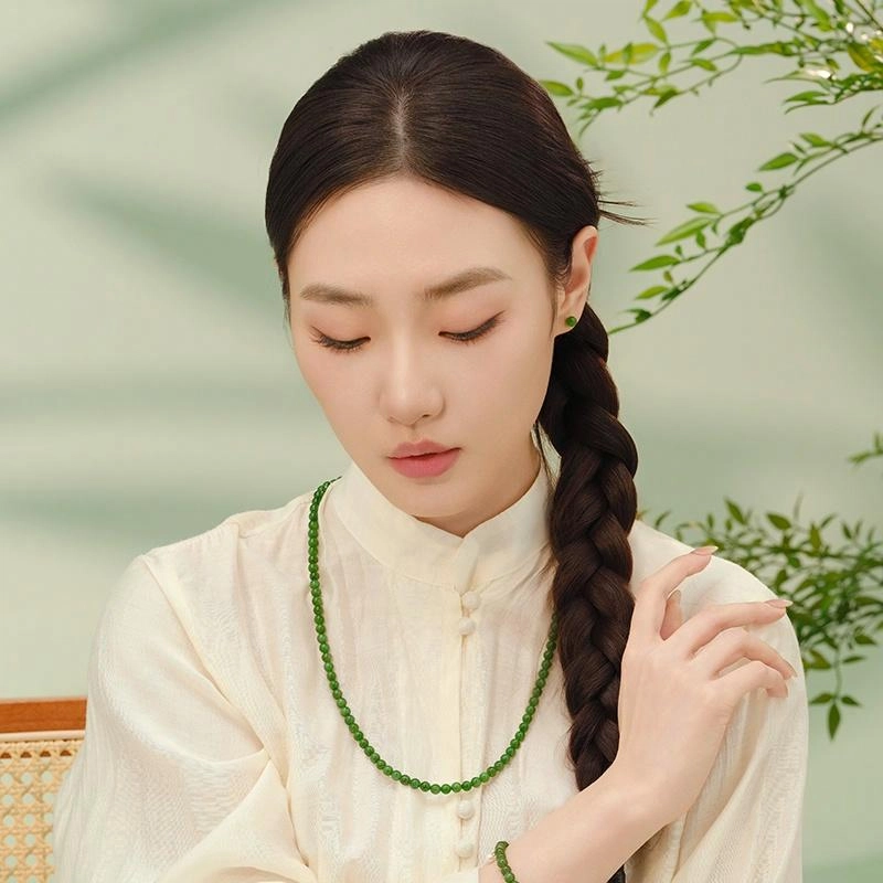 中鑫珠宝 冰底菠菜绿满肉串珠素链#好运 和田玉项链 碧玉 女款