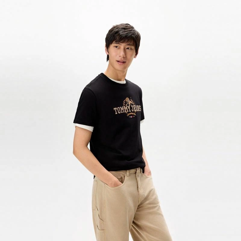 Tommy Hilfiger T