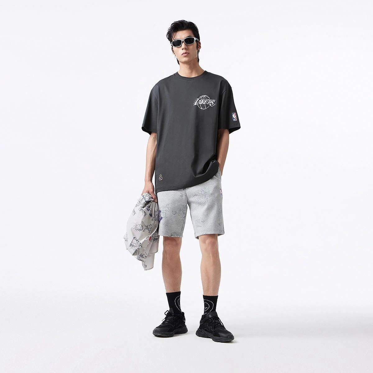 JACK JONES x NBA T