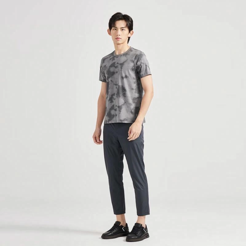 LESS IS MORE T