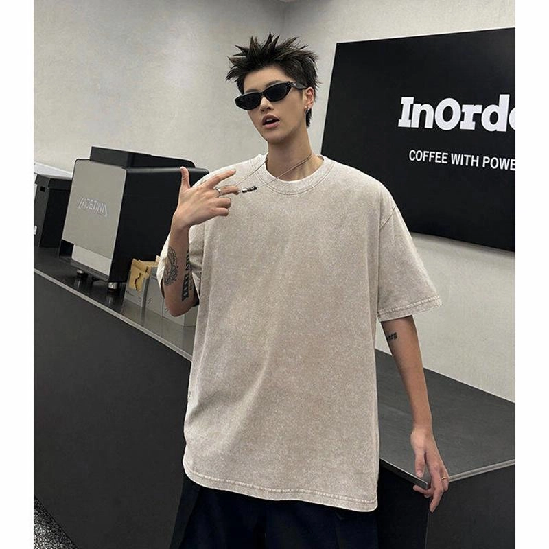 URBAN AUTHENTIC T