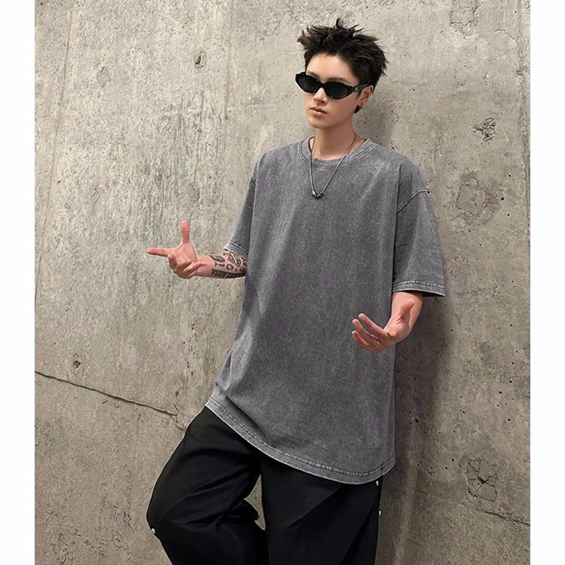 URBAN AUTHENTIC T