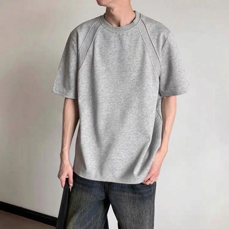 URBAN AUTHENTIC T