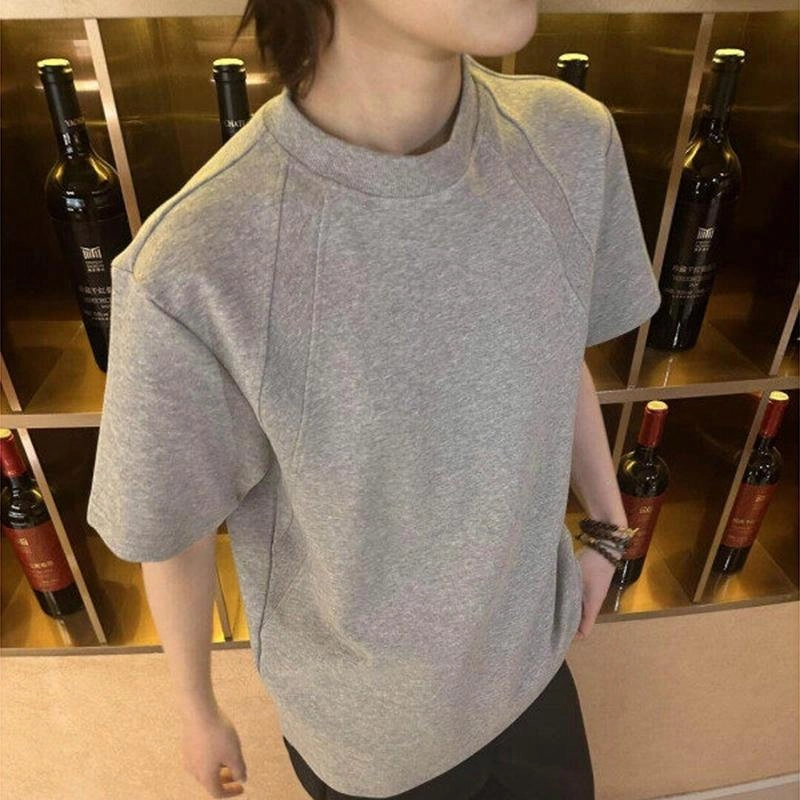 URBAN AUTHENTIC T