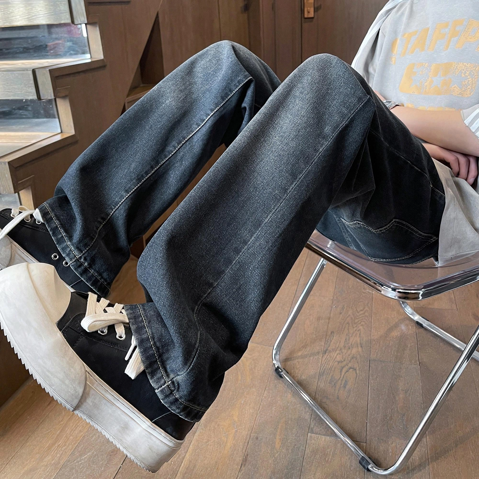 URBAN AUTHENTIC