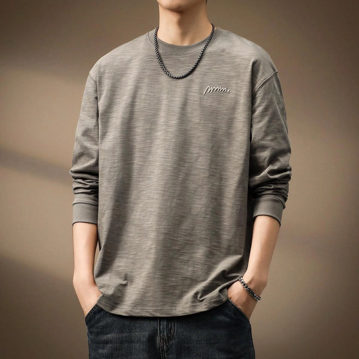 Devanro T