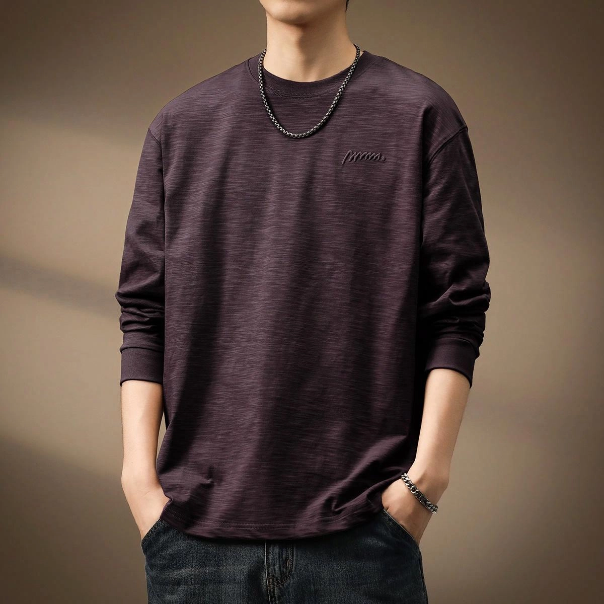 Devanro T