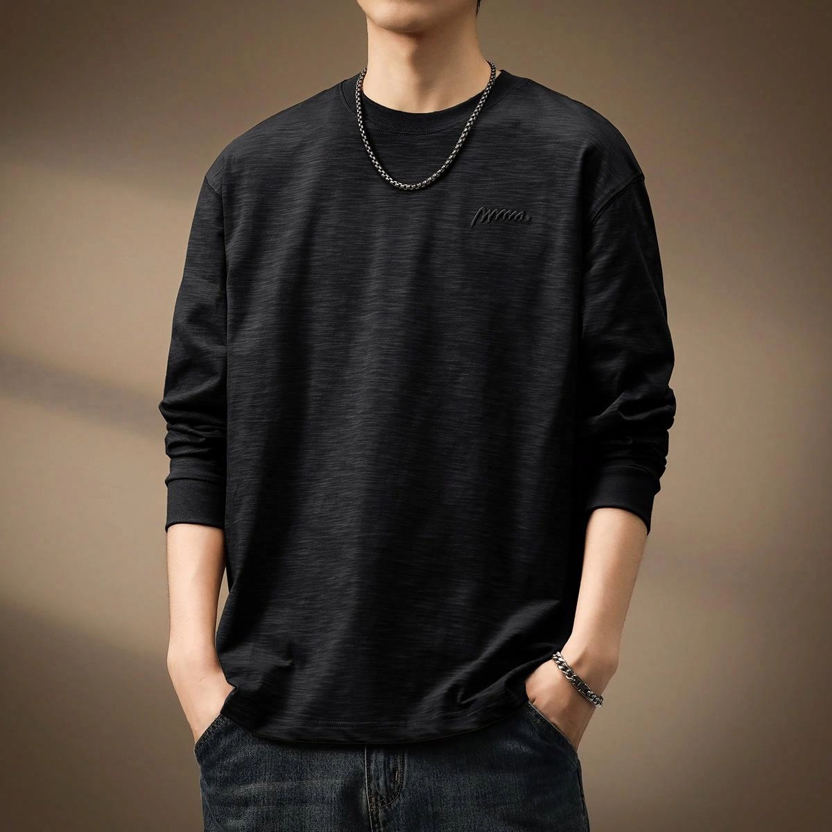Devanro T